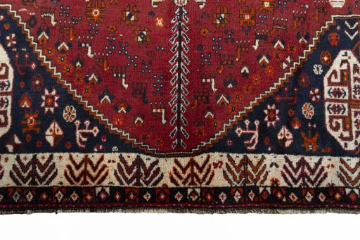 Close-up detail of 2000s Shiraz rug from Iran / Persia showing Wool weave