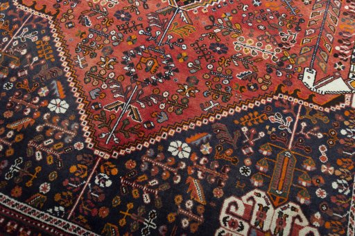 Close-up detail of 2000s Shiraz rug from Iran / Persia showing Wool weave