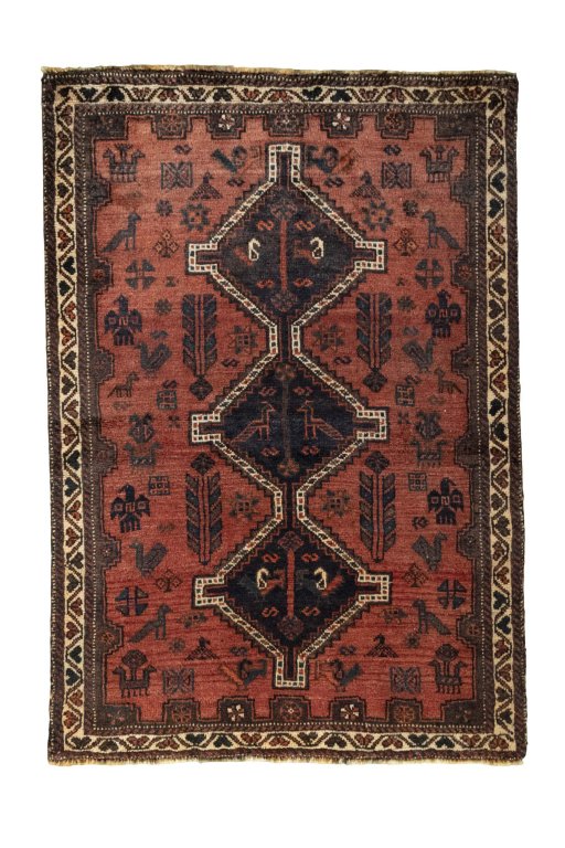 Full view of 2000s Shiraz rug from Iran / Persia, 152 × 105 cm in Red tones