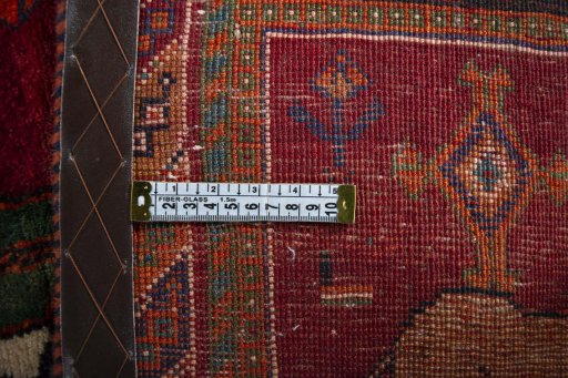 Close-up detail of 2000s Shiraz rug from Iran / Persia showing Wool weave