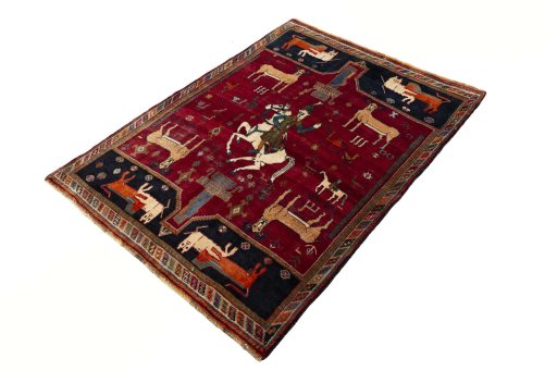 Corner detail of 2000s Shiraz rug showing border pattern and Wool pile