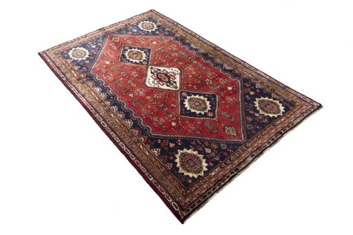 Close-up detail of 2000s Shiraz rug from Iran / Persia showing Wool weave
