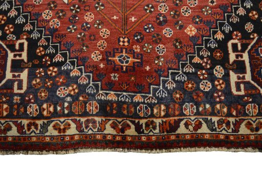 Close-up detail of 2000s Shiraz rug from Iran / Persia showing Wool weave
