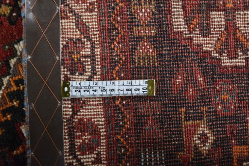 Close-up detail of 2000s Shiraz rug from Iran / Persia showing Wool weave
