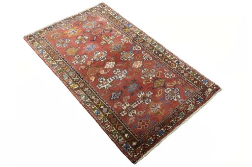 Close-up detail of 2000s Shiraz rug from Iran / Persia showing Wool weave