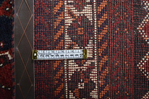 Close-up detail of 2000s Shiraz rug from Iran / Persia showing Wool weave