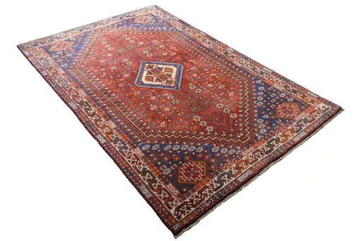 Close-up detail of 2000s Shiraz rug from Iran / Persia showing Wool weave