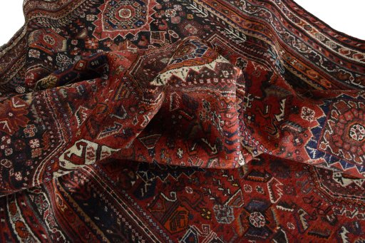 Close-up detail of 2000s Shiraz rug from Iran / Persia showing Wool weave