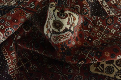 Close-up detail of 2000s Shiraz rug from Iran / Persia showing Wool weave