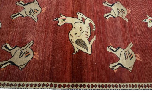 Close-up detail of 2000s Shiraz rug from Iran / Persia showing Wool weave