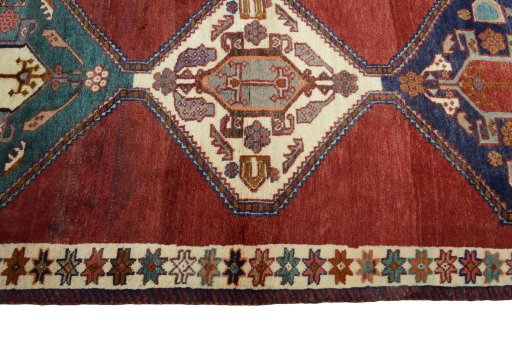 Close-up detail of 2000s Shiraz rug from Iran / Persia showing Wool weave