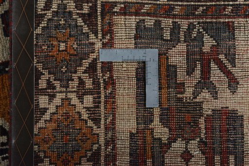 Close-up detail of 2000s Shiraz rug from Iran / Persia showing Wool weave