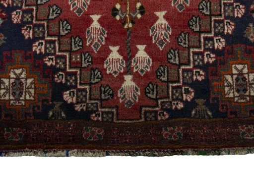 Central medallion detail of 2000s Shiraz rug from Iran / Persia
