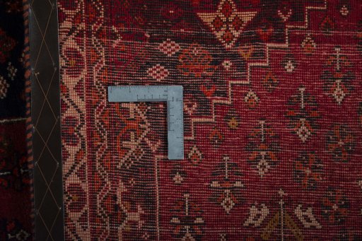 Close-up detail of 2000s Shiraz rug from Iran / Persia showing Wool weave