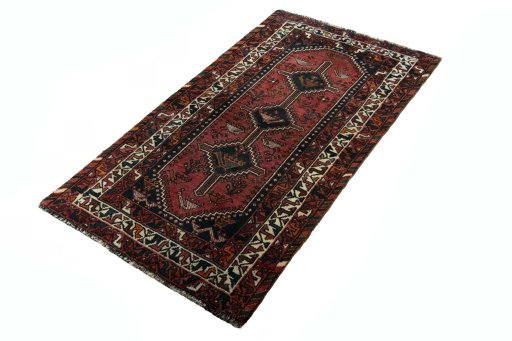 Close-up detail of 2000s Shiraz rug from Iran / Persia showing Wool weave
