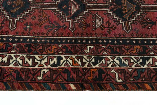 Close-up detail of 2000s Shiraz rug from Iran / Persia showing Wool weave