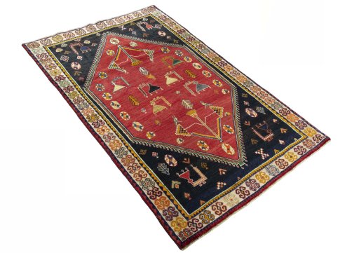 Close-up detail of 2000s Shiraz rug from Iran / Persia showing Wool weave