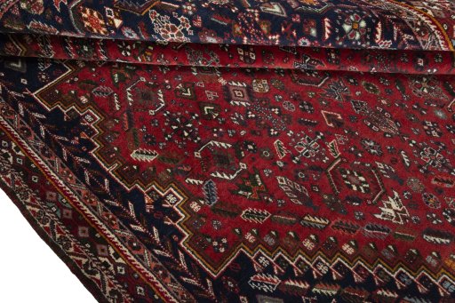 Close-up detail of 1970s Shiraz rug from Iran / Persia showing Wool weave