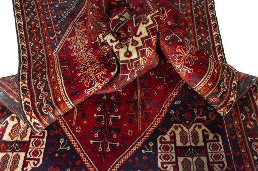 Close-up detail of 2000s Shiraz rug from Iran / Persia showing Wool weave