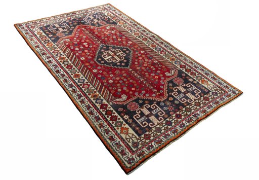 Close-up detail of 2000s Shiraz rug from Iran / Persia showing Wool weave