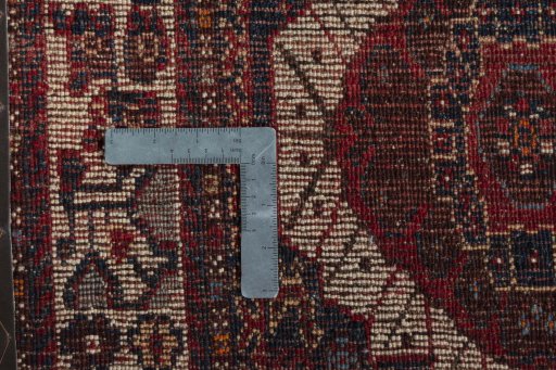Close-up detail of 1970s Shiraz rug from Iran / Persia showing Wool weave