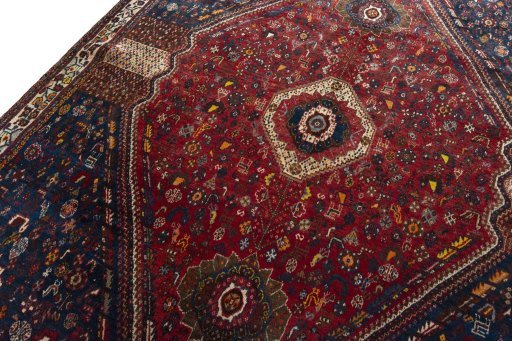 Surface texture of 1970s Shiraz rug with natural Wool and intricate pattern