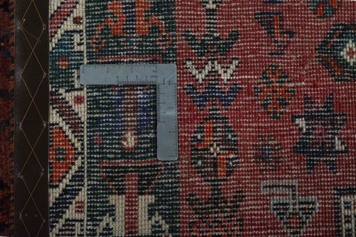 Close-up detail of 2000s Shiraz rug from Iran / Persia showing Wool weave