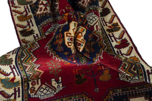 Close-up detail of 2000s Shiraz rug from Iran / Persia showing Wool weave
