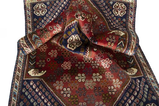 Close-up detail of 2000s Shiraz rug from Iran / Persia showing Wool weave