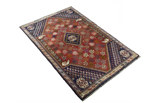 Close-up detail of 2000s Shiraz rug from Iran / Persia showing Wool weave