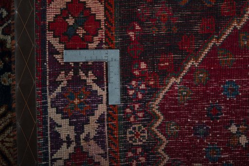 Close-up detail of 2000s Shiraz rug from Iran / Persia showing Wool weave