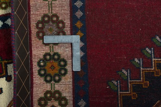 Close-up detail of 2000s Shiraz rug from Iran / Persia showing Wool weave
