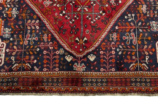 Close-up detail of 2000s Shiraz rug from Iran / Persia showing Wool weave