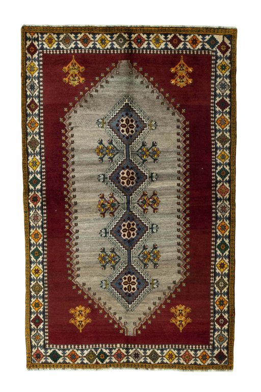 Full view of 2000s Shiraz rug from Iran / Persia, 258 × 162 cm in Gray tones
