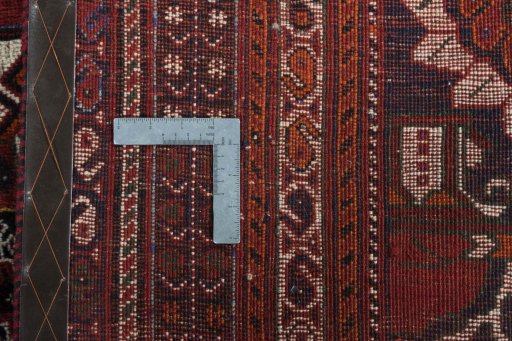 Close-up detail of 2000s Shiraz rug from Iran / Persia showing Wool weave