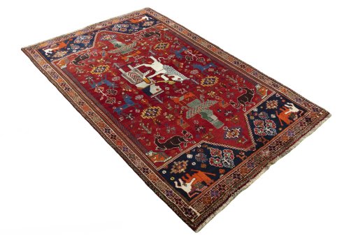 Close-up detail of 2000s Shiraz rug from Iran / Persia showing Wool weave