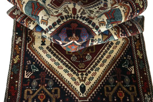 Close-up detail of 2000s Shiraz rug from Iran / Persia showing Wool weave
