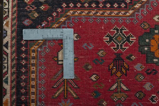 Close-up detail of 2000s Shiraz rug from Iran / Persia showing Wool weave
