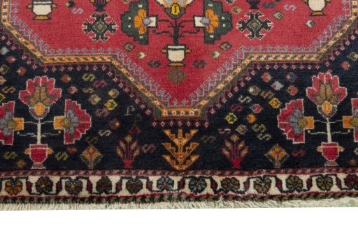 Close-up detail of 2000s Shiraz rug from Iran / Persia showing Wool weave