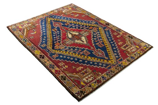 Close-up detail of 2000s Shiraz rug from Iran / Persia showing Wool weave