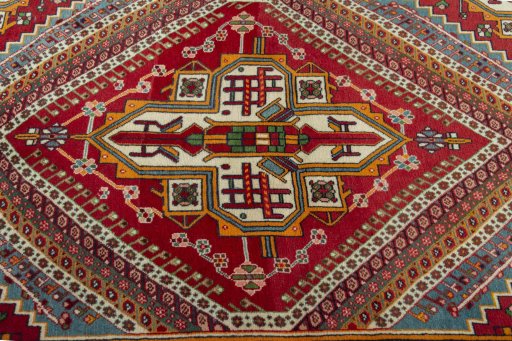Central medallion detail of 1970s Shiraz rug from Iran / Persia