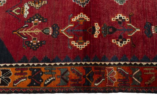 Close-up detail of 2000s Shiraz rug from Iran / Persia showing Wool weave
