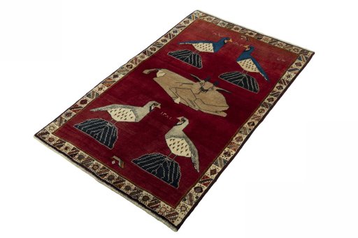 Corner detail of 2000s Shiraz rug showing border pattern and Wool pile