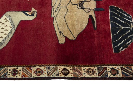 Close-up detail of 2000s Shiraz rug from Iran / Persia showing Wool weave