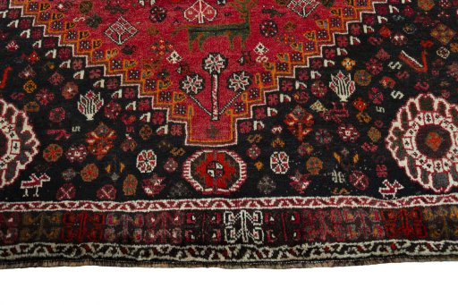 Close-up detail of 1970s Shiraz rug from Iran / Persia showing Wool weave