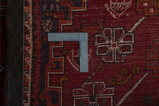 Close-up detail of 2000s Shiraz rug from Iran / Persia showing Wool weave
