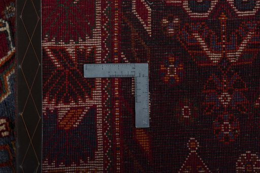 Close-up detail of 2000s Shiraz rug from Iran / Persia showing Wool weave