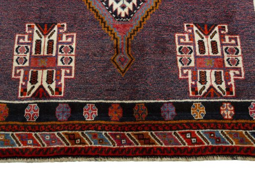Central medallion detail of 1970s Shiraz rug from Iran / Persia