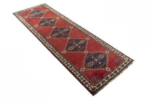 Close-up detail of 2000s Shiraz rug from Iran / Persia showing Wool weave