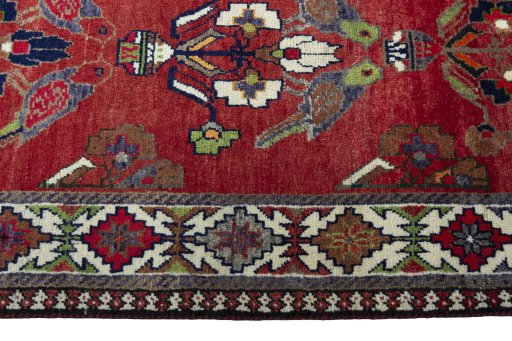 Close-up detail of 2000s Shiraz rug from Iran / Persia showing Wool weave